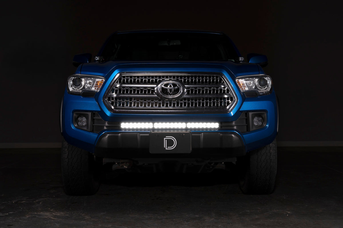 Tacoma 2016 Stealth SS30 Pro White Driving ABL